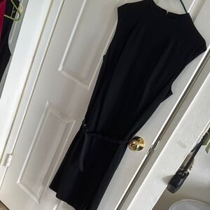 Elegant Black Sleeveless Dress